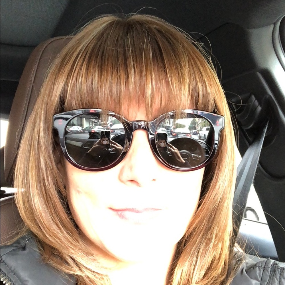 Meet your Posher, Amanda